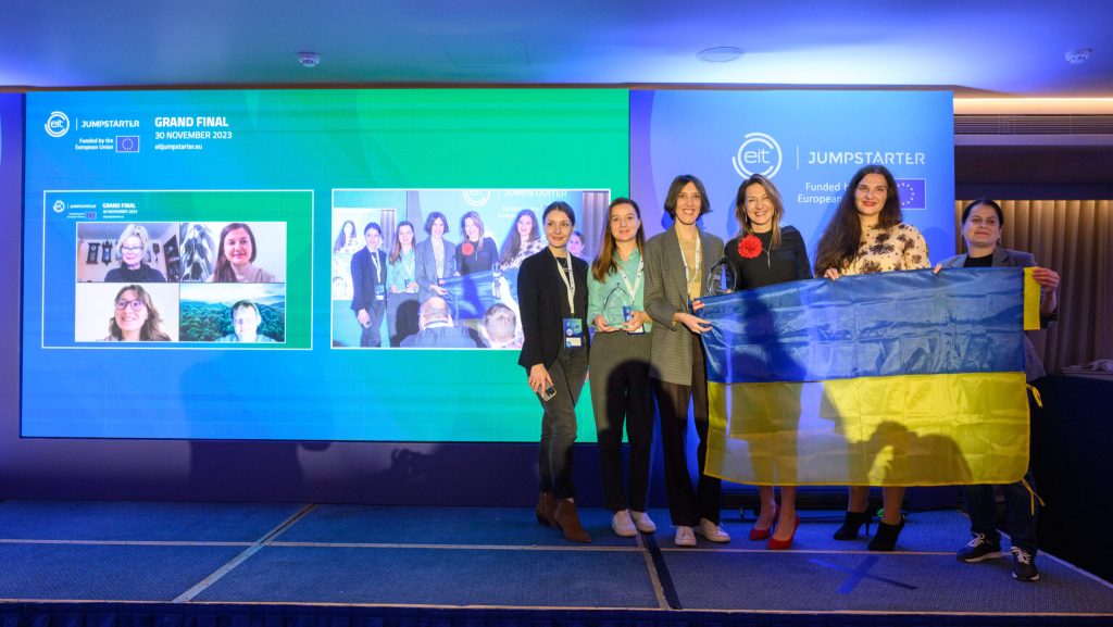 EIT Red Kalyna with a new Partner